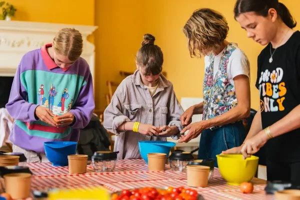 Kids Kitchen: Kids Cookery Sessions