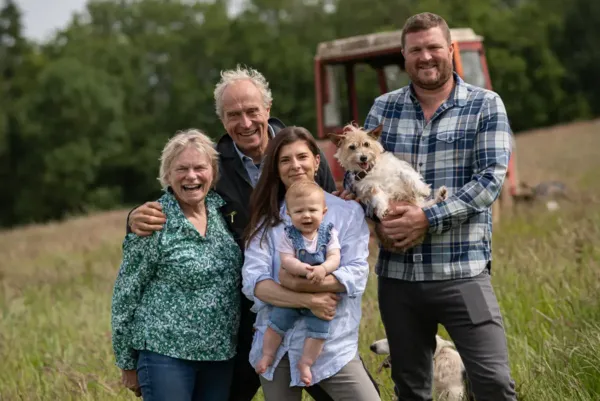 Pipers & Co: Know Your Farmer: Rebuilding Community Through Food